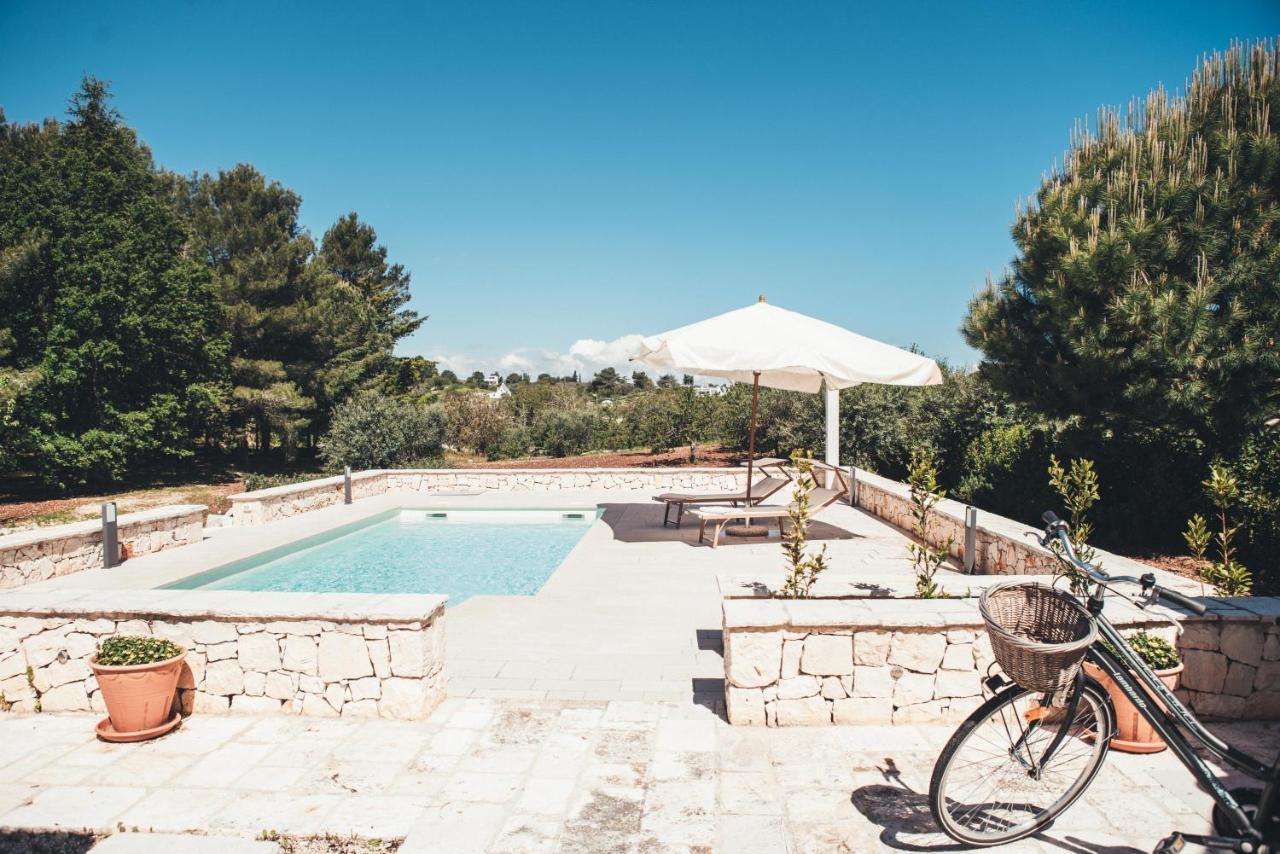 Bed and Breakfast Trullo Grace -Trulli Anti' Charme & Relax Альберобелло Экстерьер фото